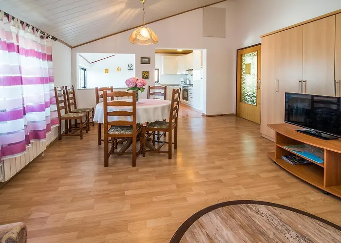 Apartment Sandra Krk Krk Town